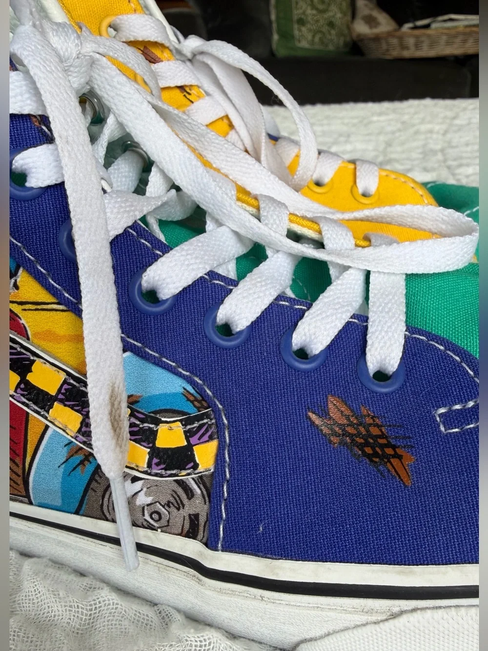 Vans x Sesame Street Sk8-hi High Top Sneakers Women’s 9.5 Men’s 8